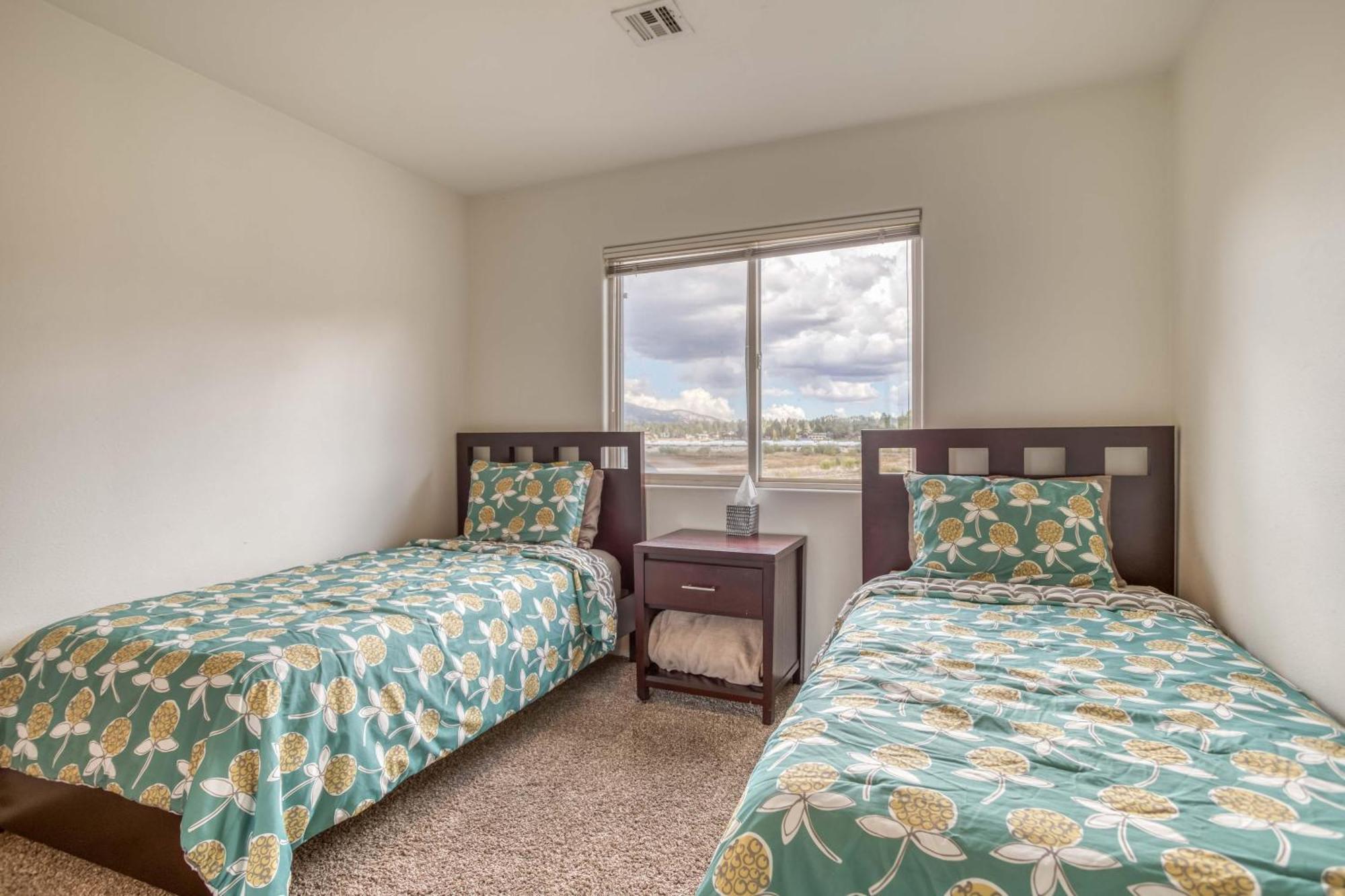 032 - Lakefront Village Escape Big Bear Lake Εξωτερικό φωτογραφία